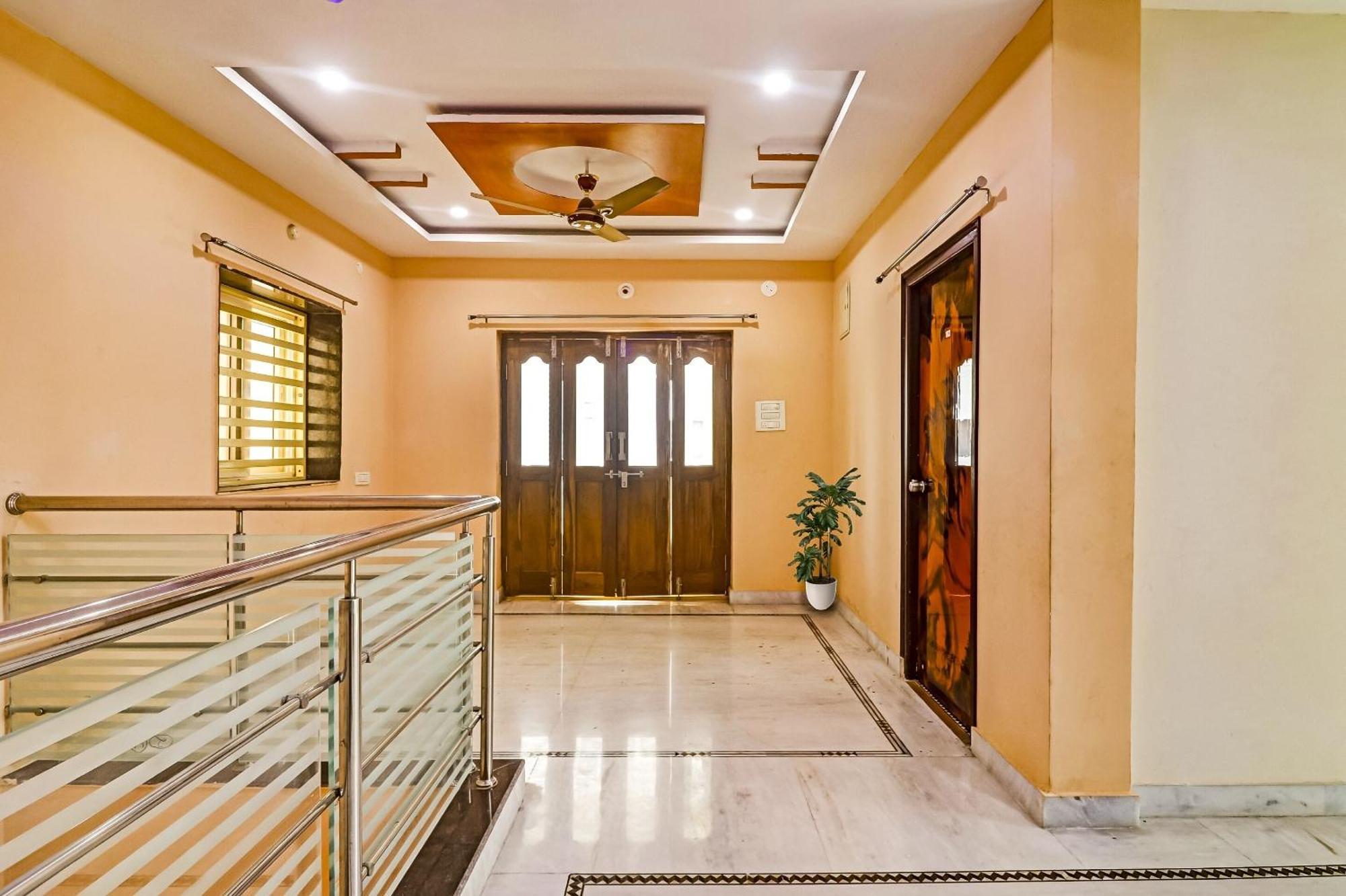 Hotel O Royal Stay Near Mantra Mall Haidar Sahibguda Kültér fotó